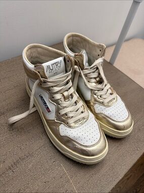 AUTRY Metallic Gold & White High-Top Sneakers